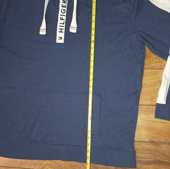 Tommy Hilfiger sleepwear hoodie - Picture 9 of 9
